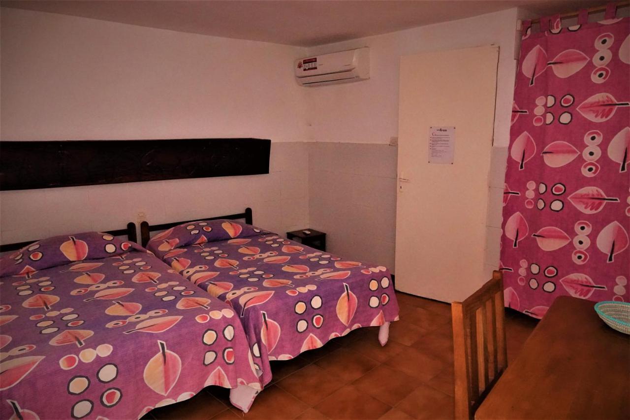 Hotel Katakalousse Yembakana Экстерьер фото