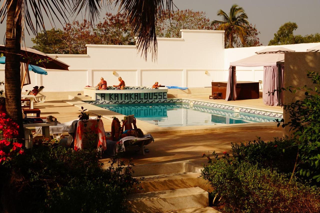 Hotel Katakalousse Yembakana Экстерьер фото